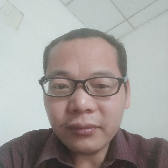 冷月迎机灵的照片