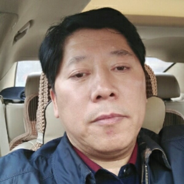 爱在未来的路上的照片