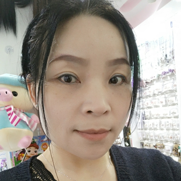 龙猫悦耳的照片