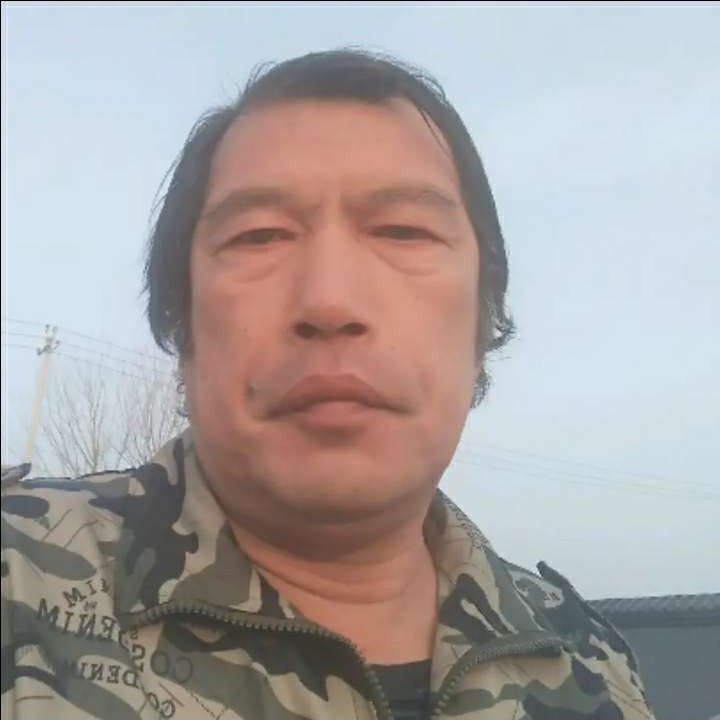 晨阳等于爱撒娇的照片