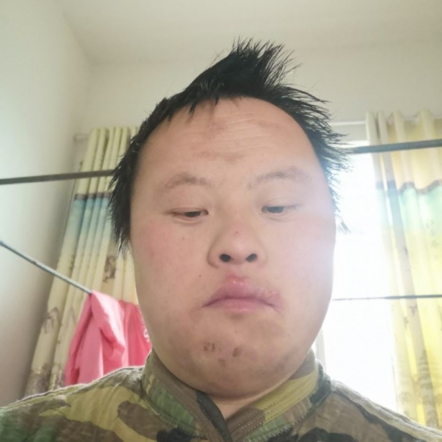 郭大棒的照片