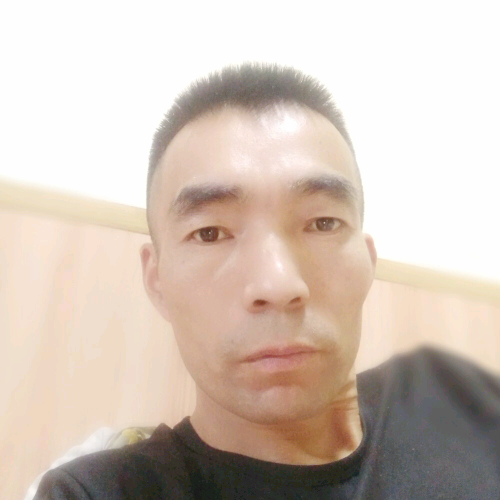 韩德勇的照片