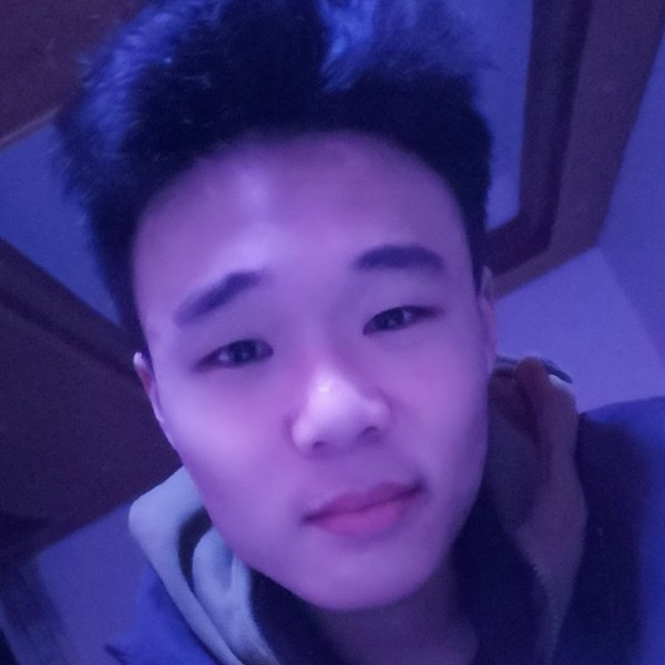 谈笑 心酸的照片