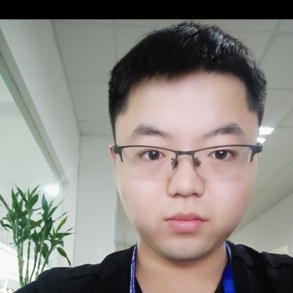 请叫圣哥的照片