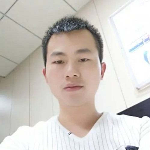 星雨踢谁的照片