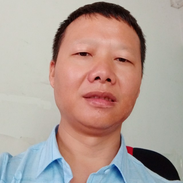 内向还微笑的照片
