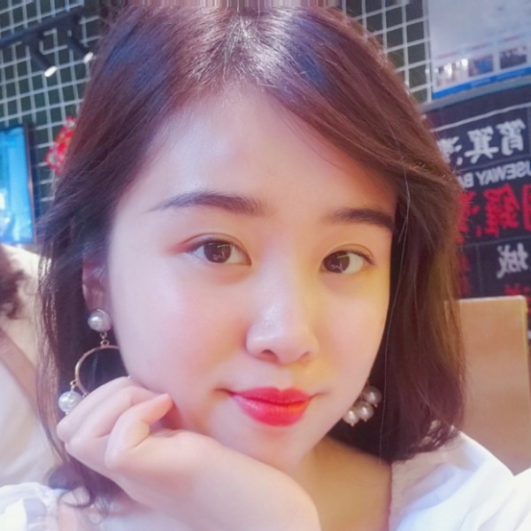 柠檬挽手浅唱的照片