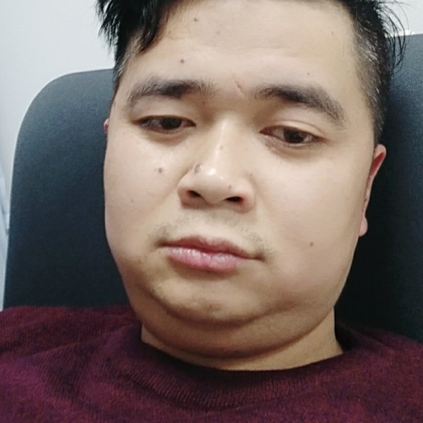 爱情输给现实的照片