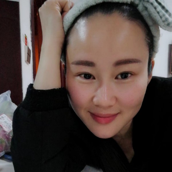 冷女佩儿的照片