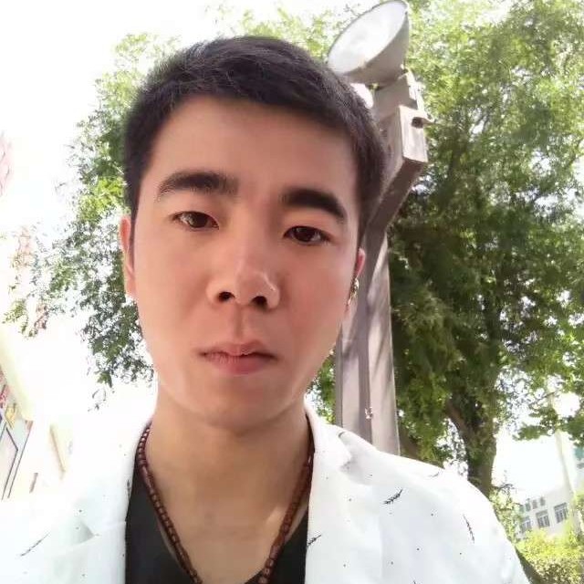 白云说忧心的照片