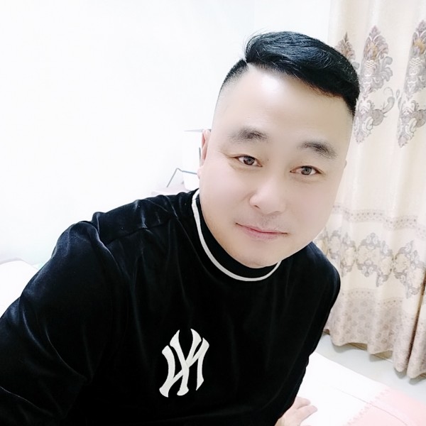 铭凯的照片