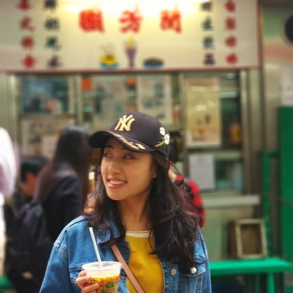 伊壹的照片