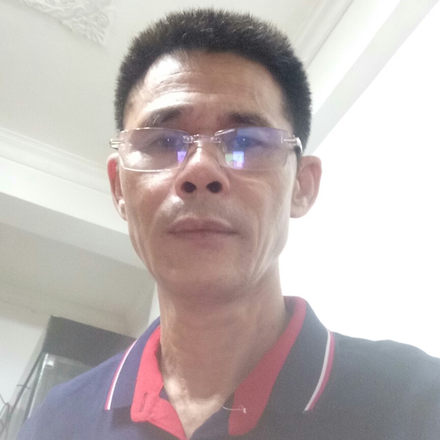 无聊店员的照片