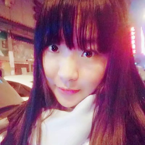 温言莞尔的照片