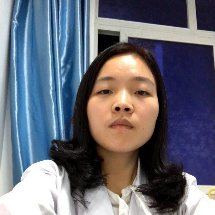 星愿深情的照片