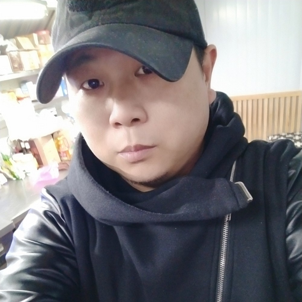 海子，，，的照片