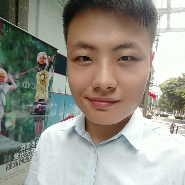 钉子哥哥的照片