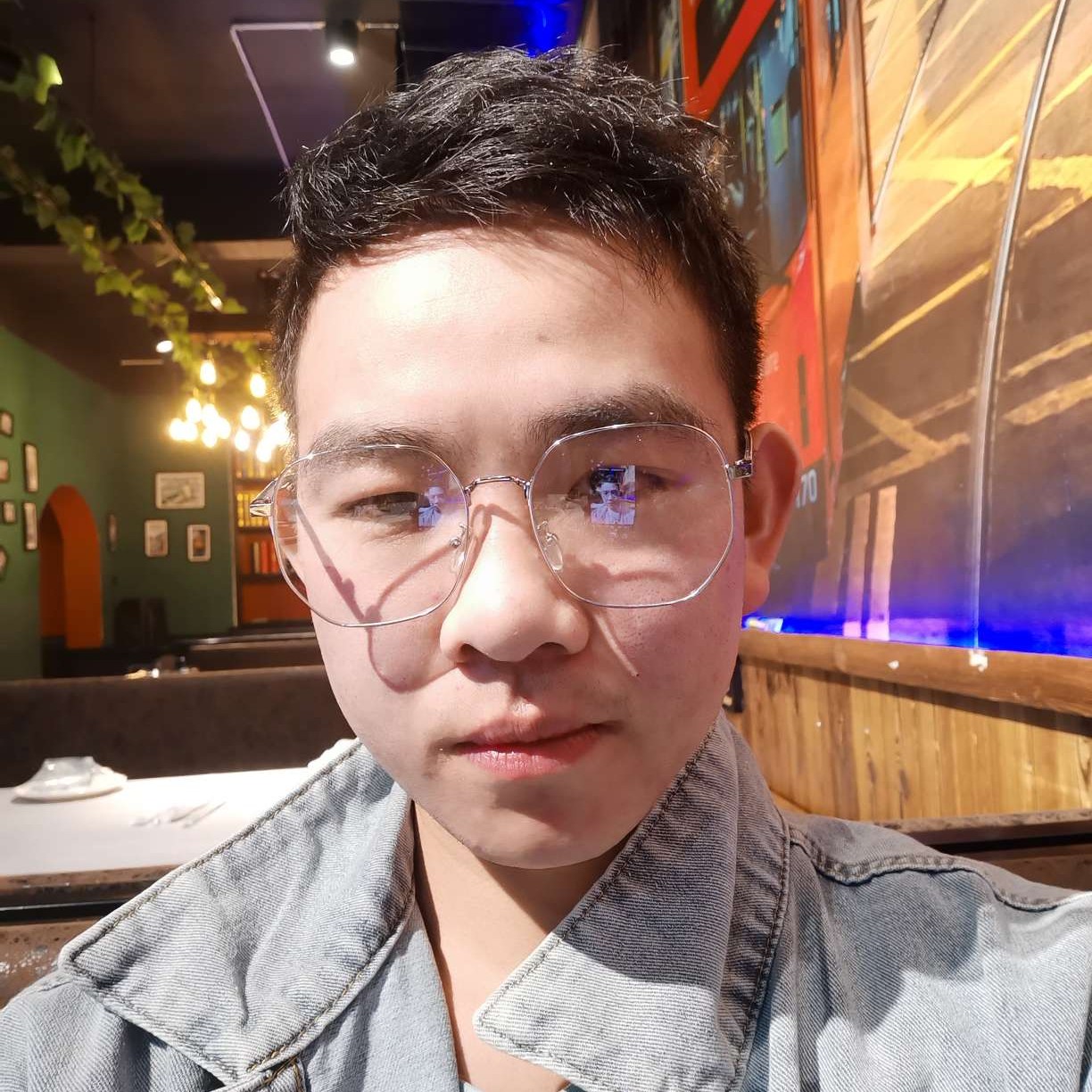 飞机遇見粗暴的照片