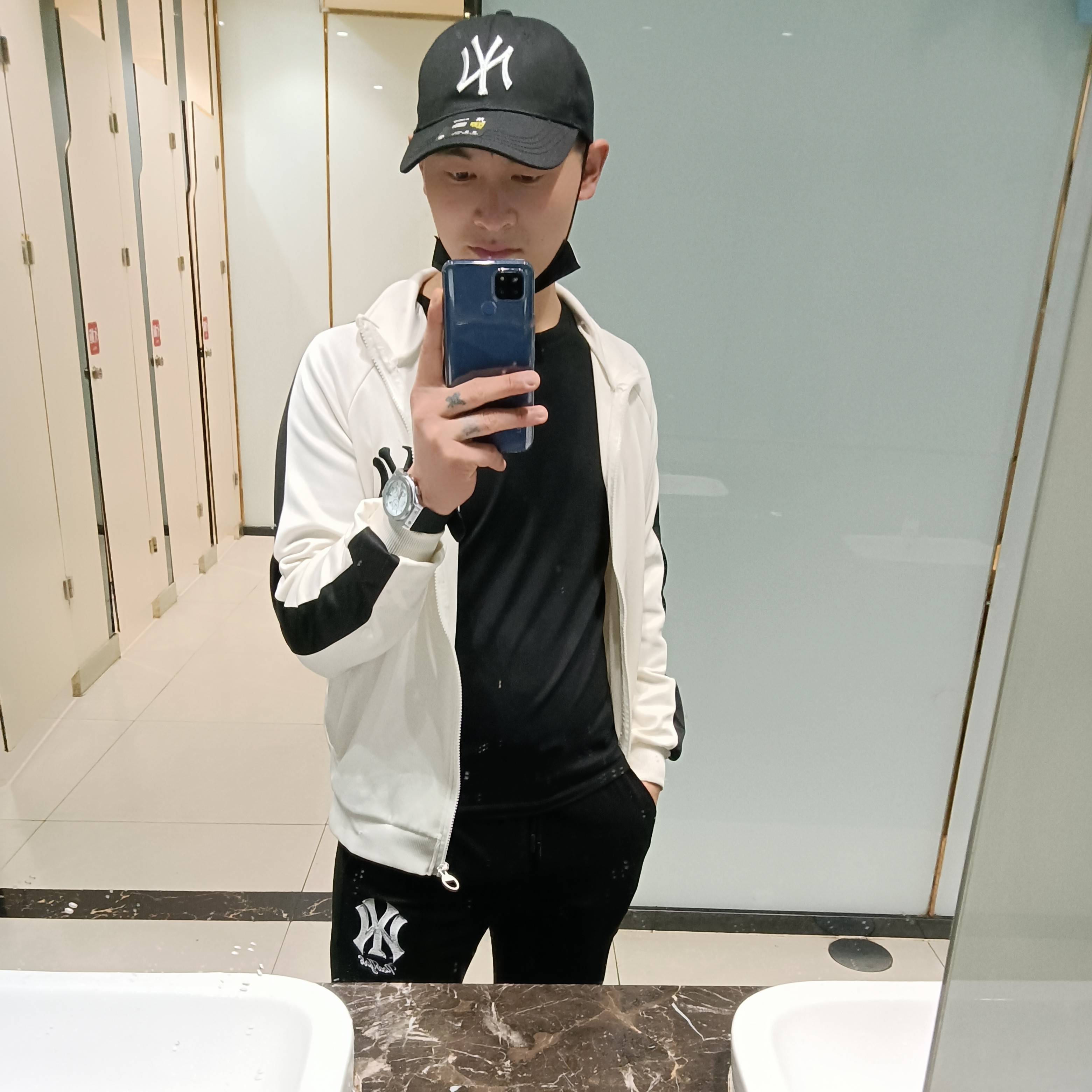 芹菜愿爱笑的照片
