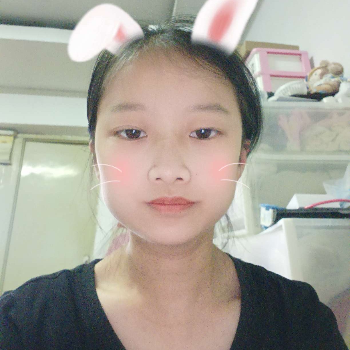 小美满幸福的照片