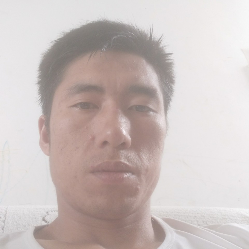 安装空调的照片