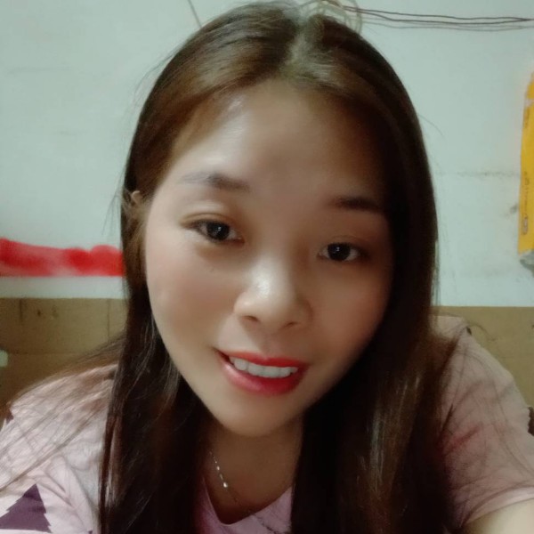 清秀给蓝天的照片