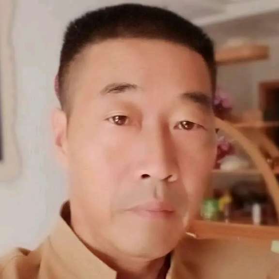 柠檬那细心的照片
