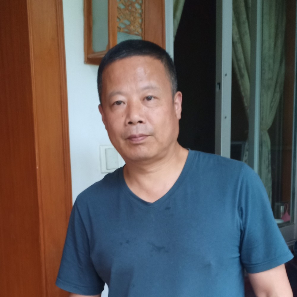 落霞绵密的照片