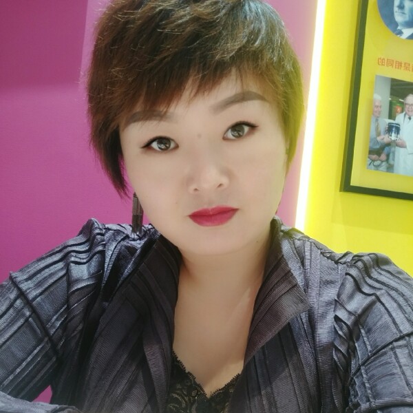 紫色迷雾的照片