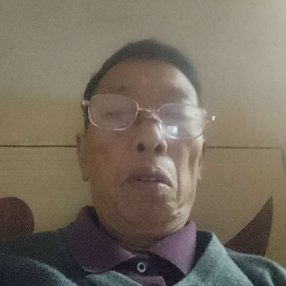 欠你的磬音男的照片