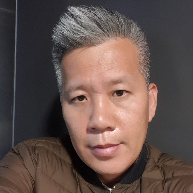 春华落寞的照片