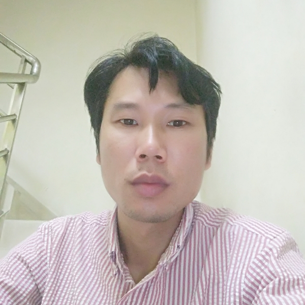 昏睡浅吻醉月的照片