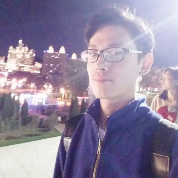 鞋子不乖的照片