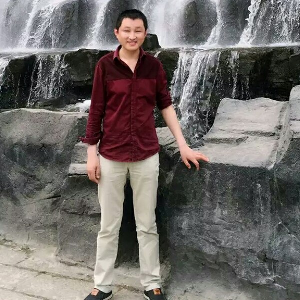 张延广告的照片