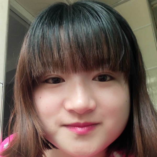黄喵喵的照片