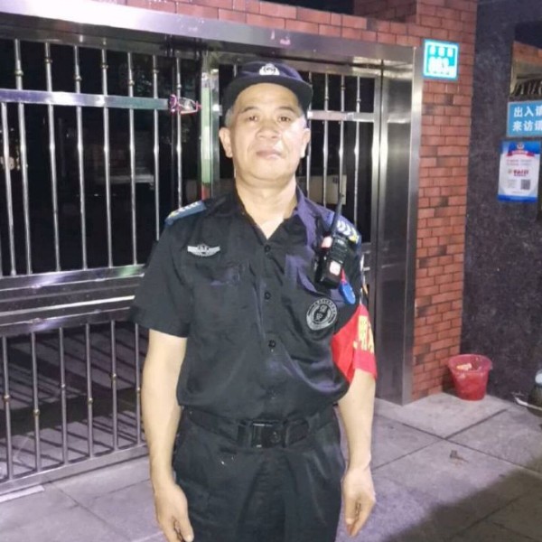 ：踏实做事，的照片