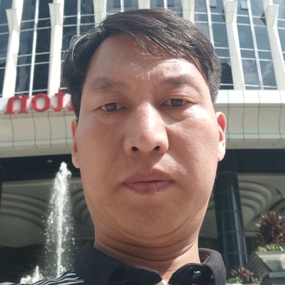 詹姆斯3的照片