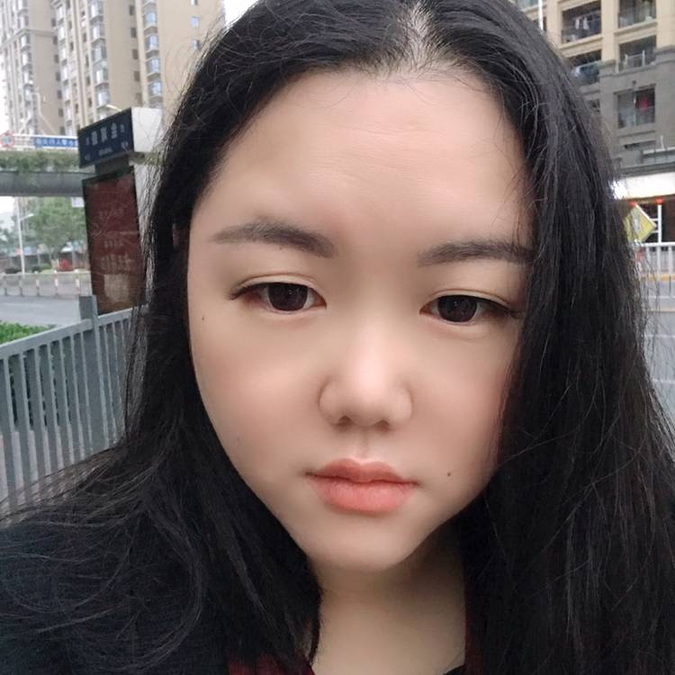 央央子的照片