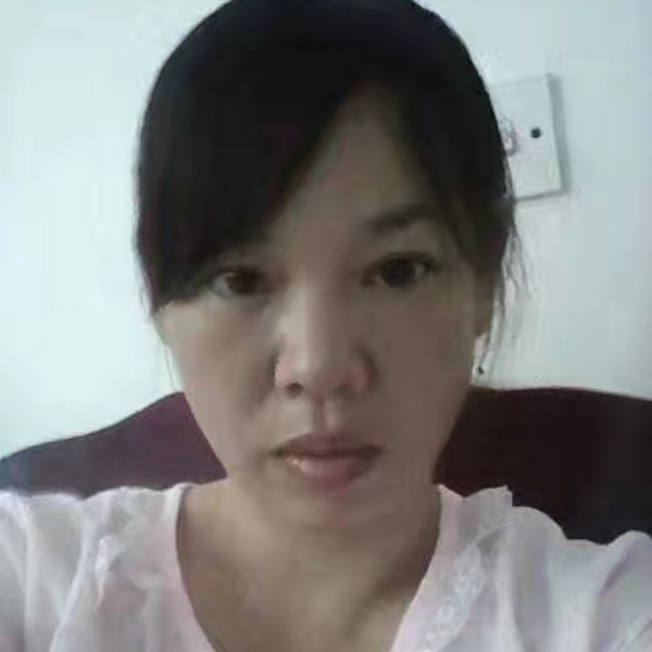 威武和黄豆的照片