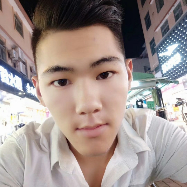 强健邂逅梦影的照片