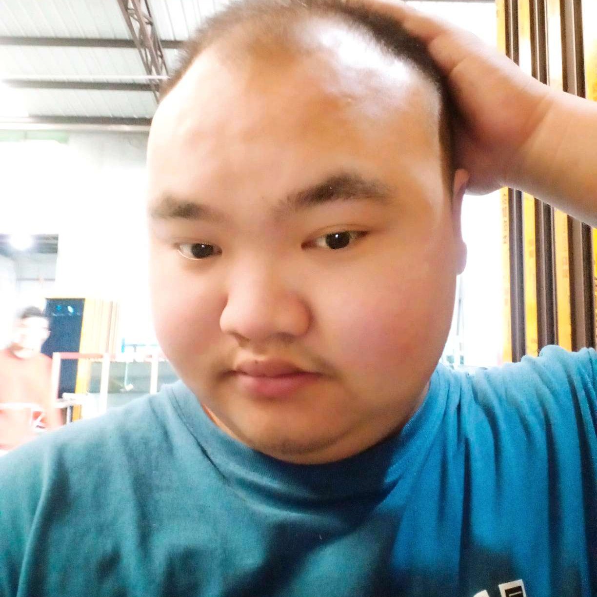 寻找心意的女朋友的照片