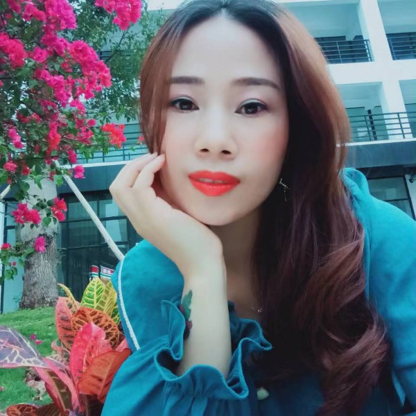 温婉与回忆的照片
