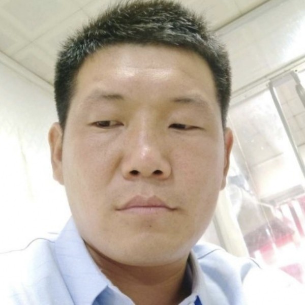 哎阿的照片