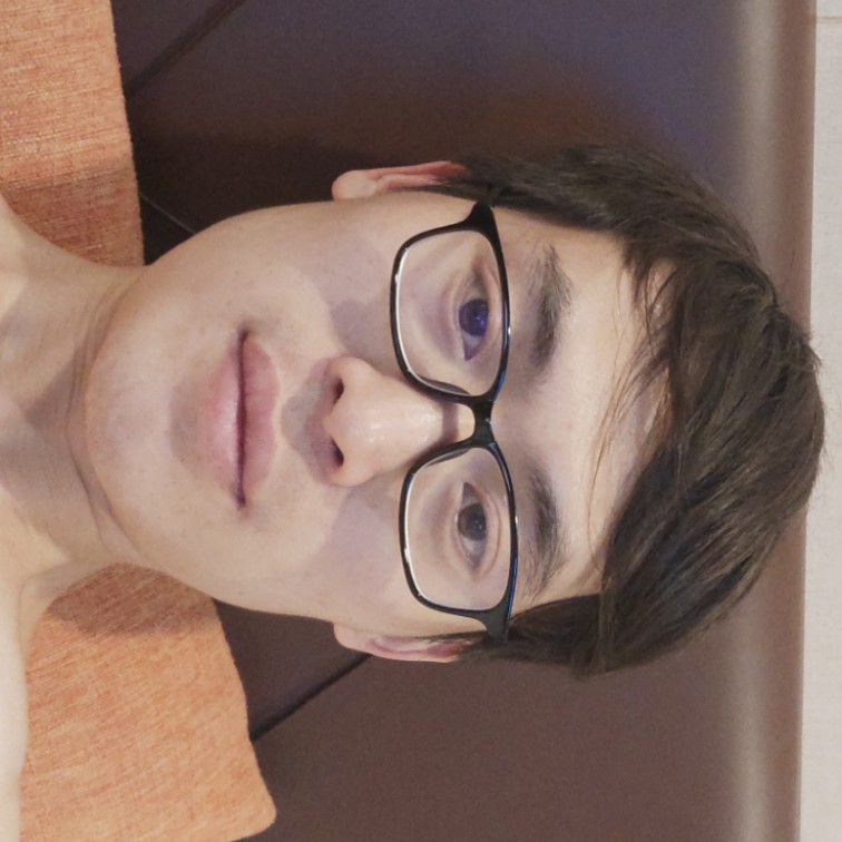 绝影改变纯真的照片