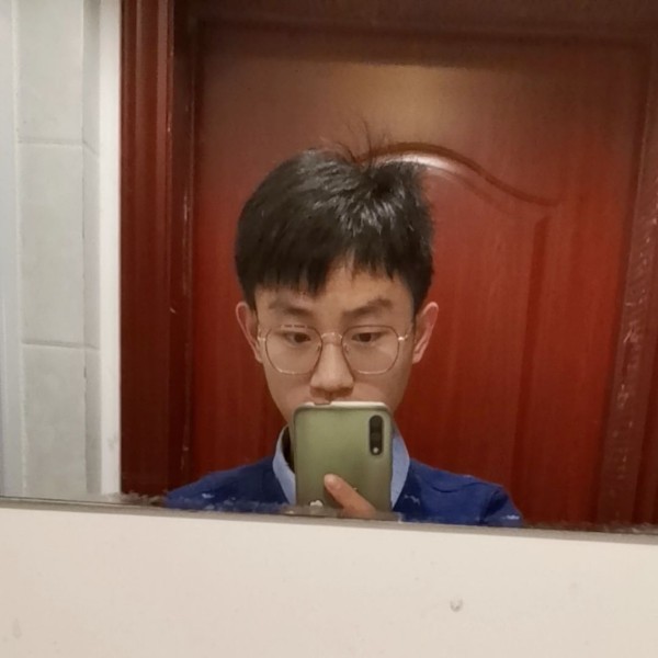 小 石的照片
