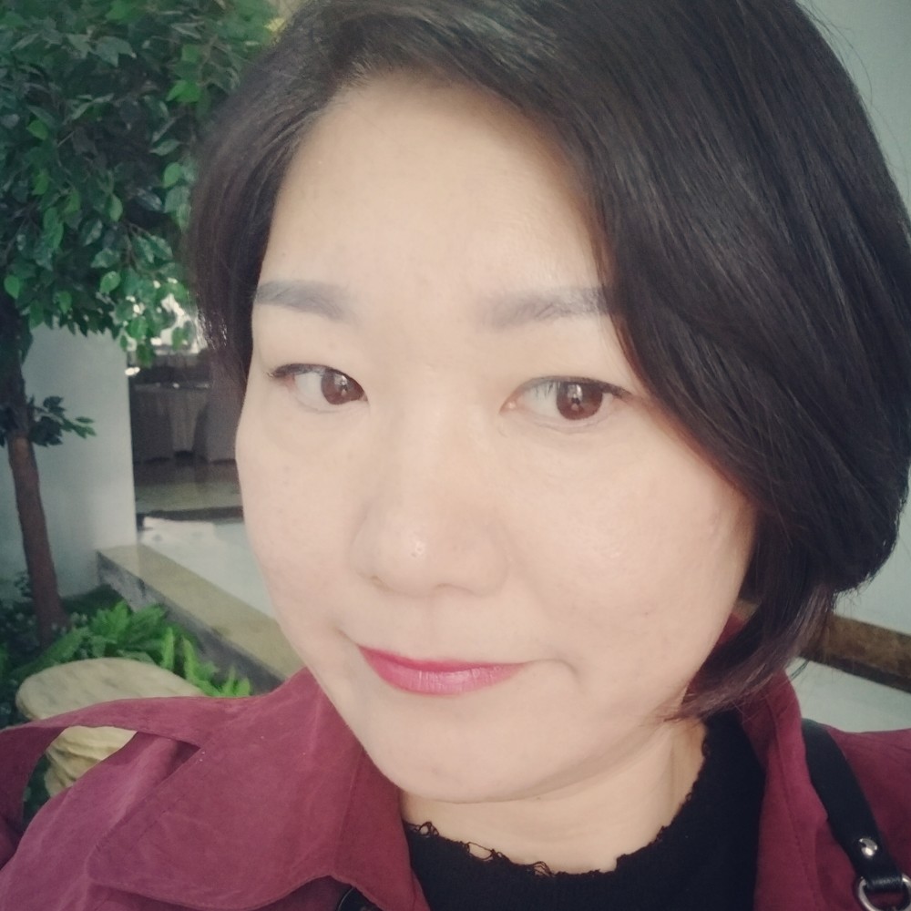 逐风的人的照片