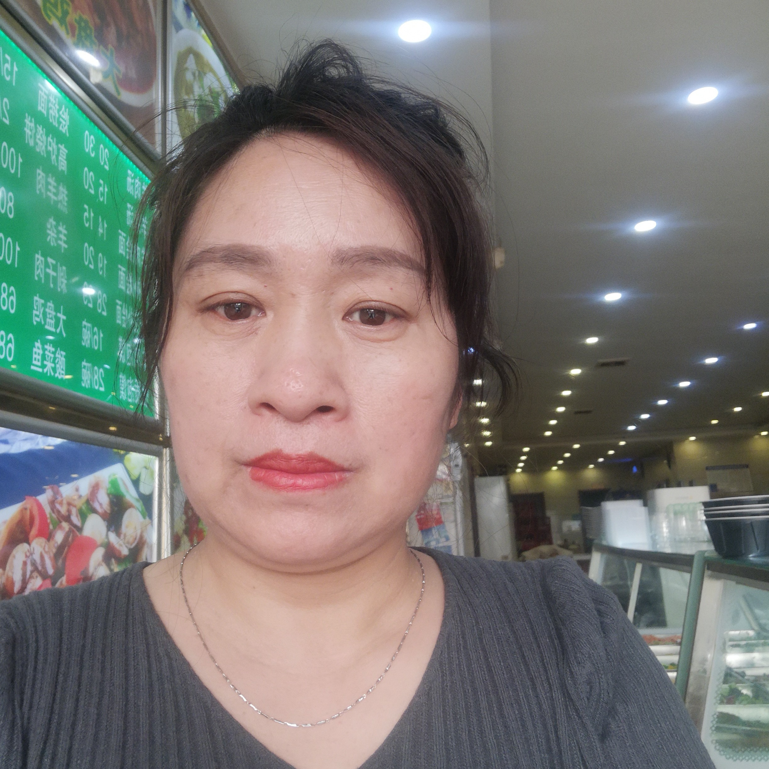 玲子寻的照片