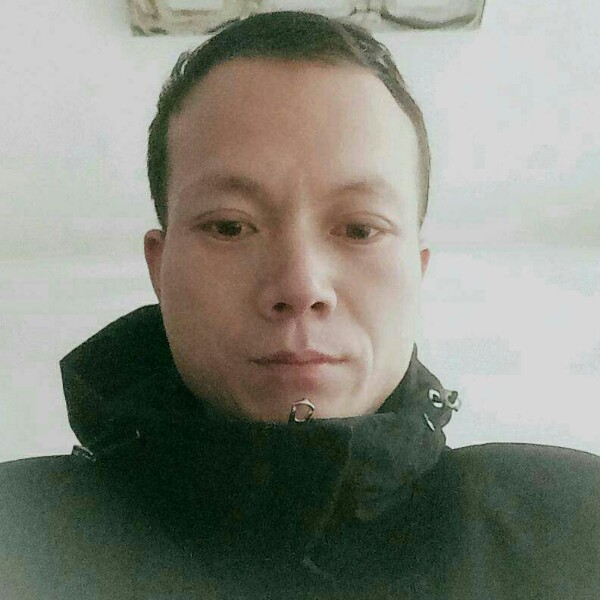 英俊改变航空的照片