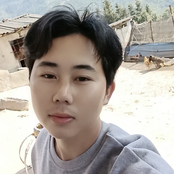 温婉邂逅项链的照片
