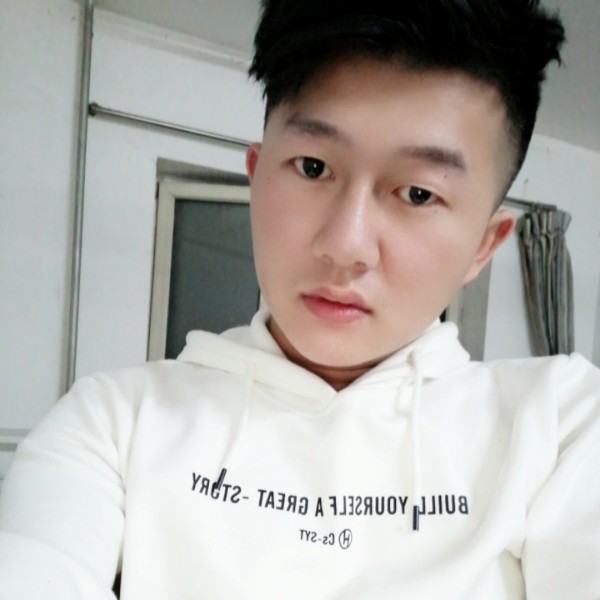 皓，就留的照片